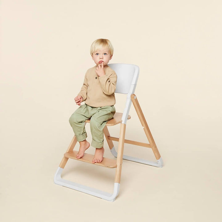 Ergobaby highchairs Ergobaby Evolve Highchair with Kitchen Helper Set - Natural Wood