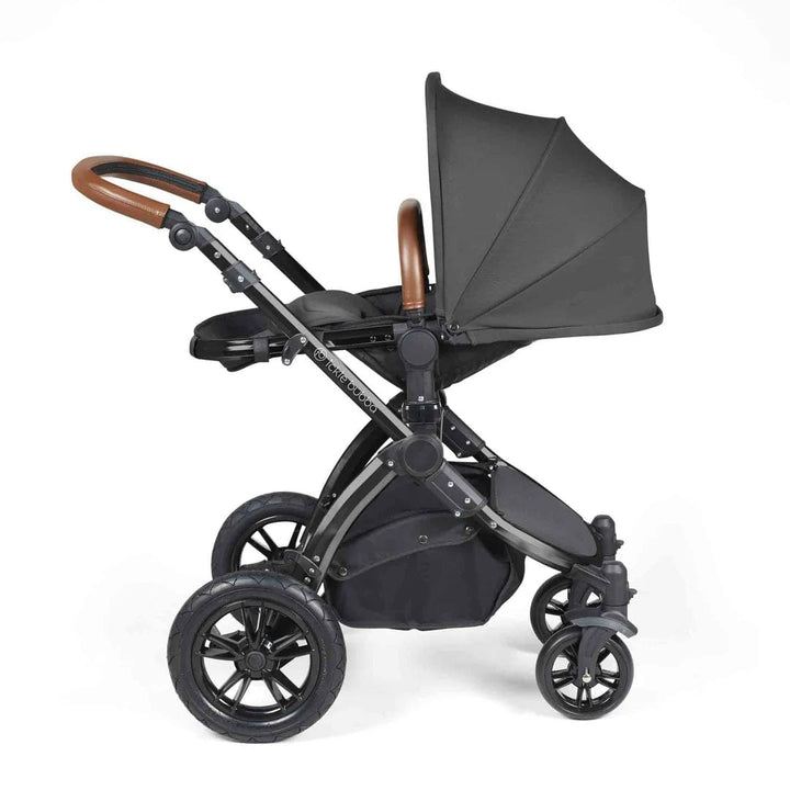 Ickle Bubba Travel Systems Stomp Luxe All-in-One Travel System With Isofix Base (Cirrus) - Black / Charcoal Grey / Tan