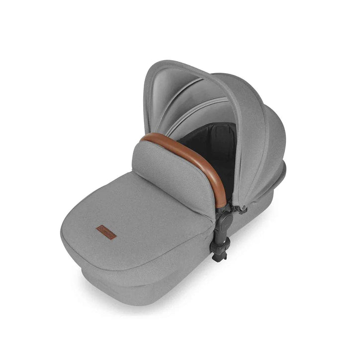 Ickle Bubba Travel Systems Stomp Luxe All-in-One Travel System With Isofix Base (Cirrus) - Black / Pearl Grey / Tan