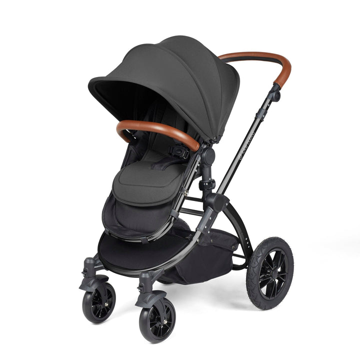 Ickle Bubba Wheels Ickle Bubba Stomp Luxe All-in-One i-Size Travel System (Stratus) with Bubba&Me - Black / Charcoal Grey / Tan