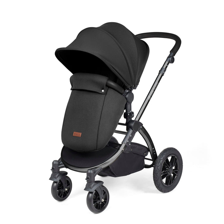 Ickle Bubba Wheels Ickle Bubba Stomp Luxe All-in-One i-Size Travel System (Stratus) with Bubba&Me - Black / Midnight / Black