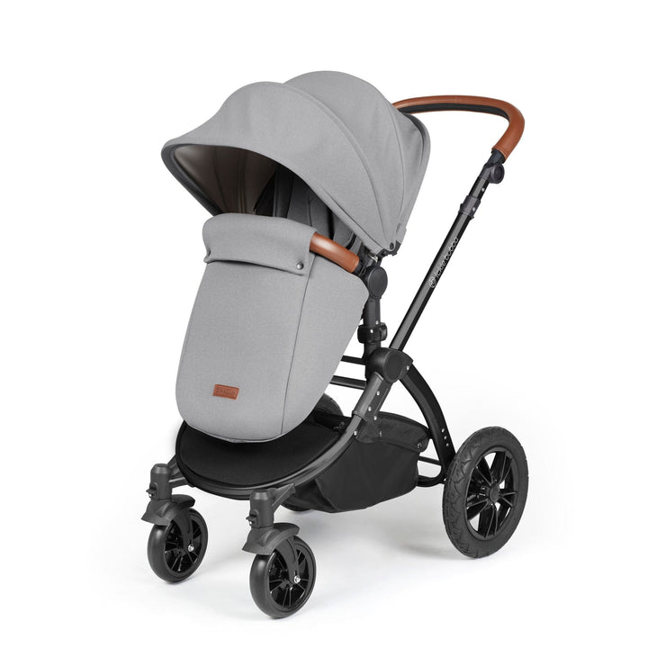 Ickle Bubba Wheels Ickle Bubba Stomp Luxe All-in-One i-Size Travel System (Stratus) with Bubba&Me - Black / Pearl Grey / Tan