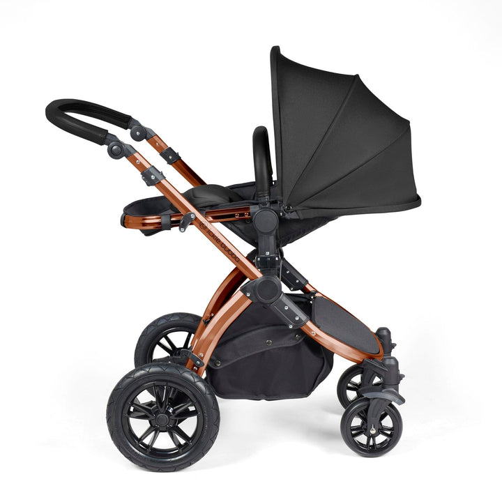 Ickle Bubba Wheels Ickle Bubba Stomp Luxe All-in-One i-Size Travel System (Stratus) with Bubba&Me - Bronze / Midnight / Black