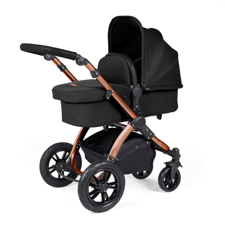 Ickle Bubba Wheels Ickle Bubba Stomp Luxe All-in-One i-Size Travel System (Stratus) with Bubba&Me - Bronze / Midnight / Black