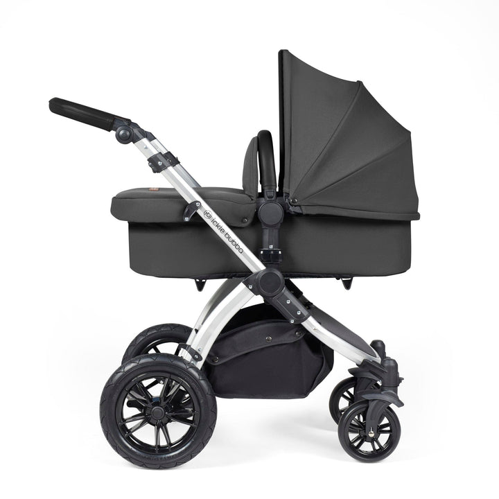 Ickle Bubba Wheels Ickle Bubba Stomp Luxe All-in-One i-Size Travel System (Stratus) with Bubba&Me - Silver / Charcoal Grey / Black