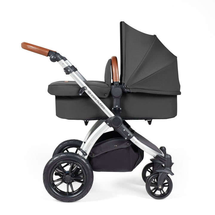 Ickle Bubba Wheels Ickle Bubba Stomp Luxe All-in-One i-Size Travel System (Stratus) with Bubba&Me - Silver / Charcoal Grey / Tan