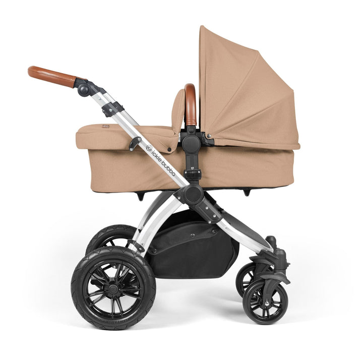 Ickle Bubba Wheels Ickle Bubba Stomp Luxe All-in-One i-Size Travel System (Stratus) with Bubba&Me - Silver / Desert / Tan