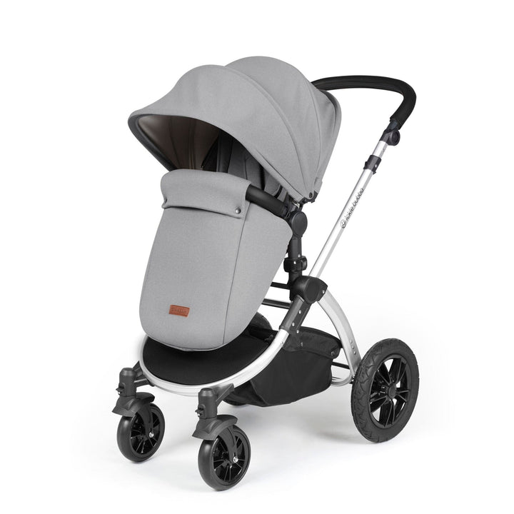 Ickle Bubba Wheels Ickle Bubba Stomp Luxe All-in-One i-Size Travel System (Stratus) with Bubba&Me - Silver / Pearl Grey / Black