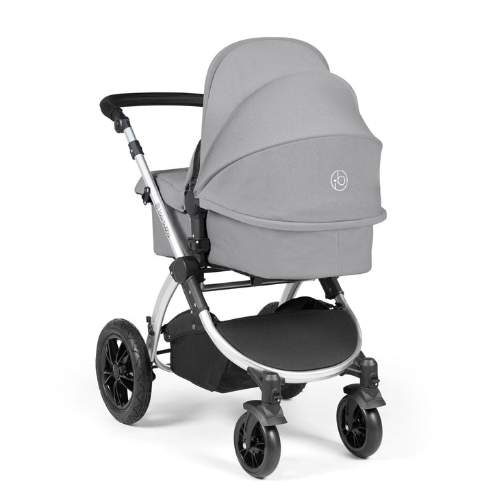 Ickle Bubba Wheels Ickle Bubba Stomp Luxe All-in-One i-Size Travel System (Stratus) with Bubba&Me - Silver / Pearl Grey / Black