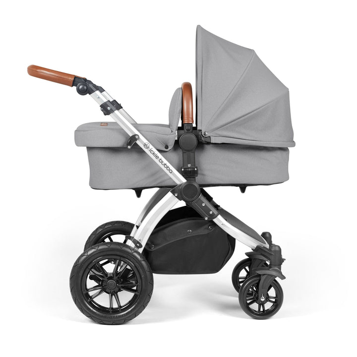 Ickle Bubba Wheels Ickle Bubba Stomp Luxe All-in-One i-Size Travel System (Stratus) with Bubba&Me - Silver / Pearl Grey / Tan