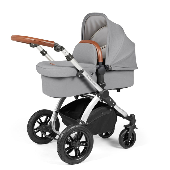 Ickle Bubba Wheels Ickle Bubba Stomp Luxe All-in-One i-Size Travel System (Stratus) with Bubba&Me - Silver / Pearl Grey / Tan