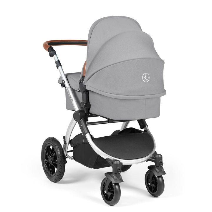 Ickle Bubba Wheels Ickle Bubba Stomp Luxe All-in-One i-Size Travel System (Stratus) with Bubba&Me - Silver / Pearl Grey / Tan