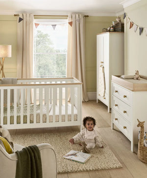 Mamas & Papas Nursery Furniture Mamas & Papas Wedmore 4pc Nursery Range - White / Oak