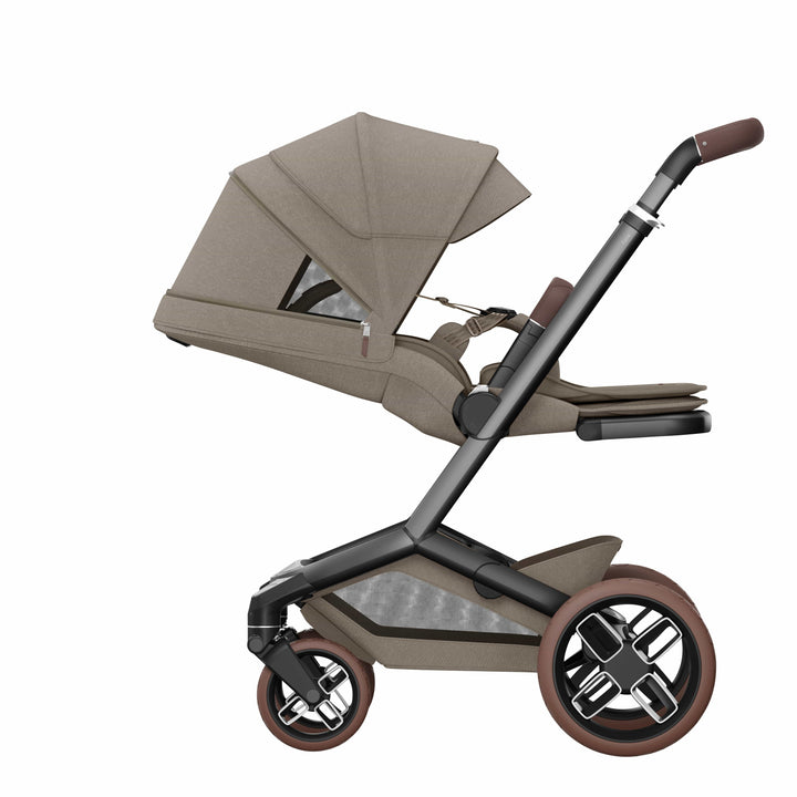 Maxi Cosi Prams & Pushchairs Maxi Cosi FAME 10 Piece Premium Bundle - Twillic Truffle (with Brown Wheels)