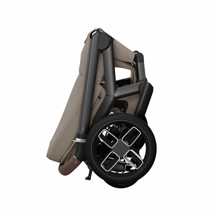 Maxi Cosi Prams & Pushchairs Maxi Cosi FAME 7 Piece Essential Bundle - Twillic Truffle (with Black Wheels)