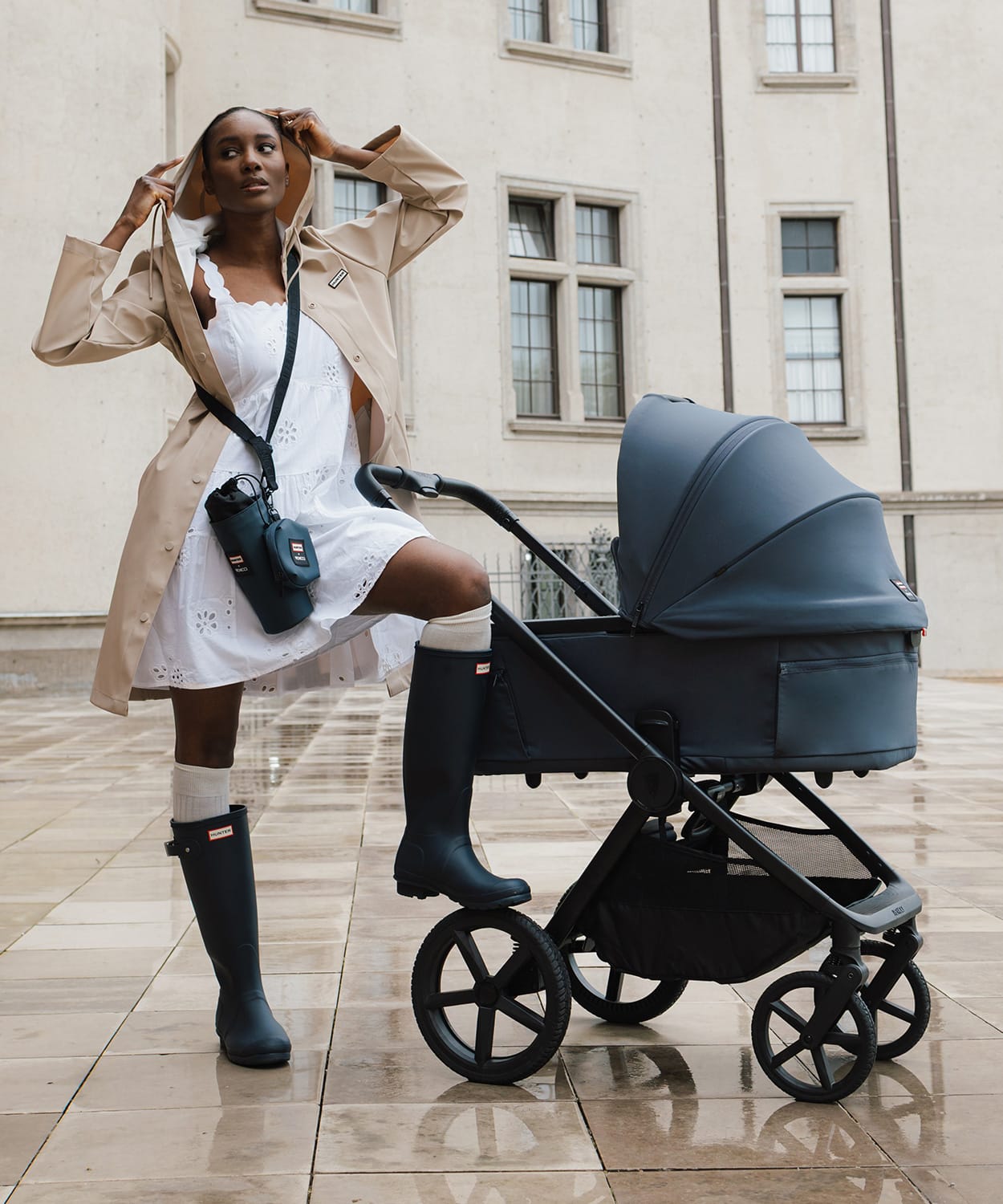 Venicci x Hunter Upline 3 Navy Coral Slide Pro Travel System – UK Baby ...