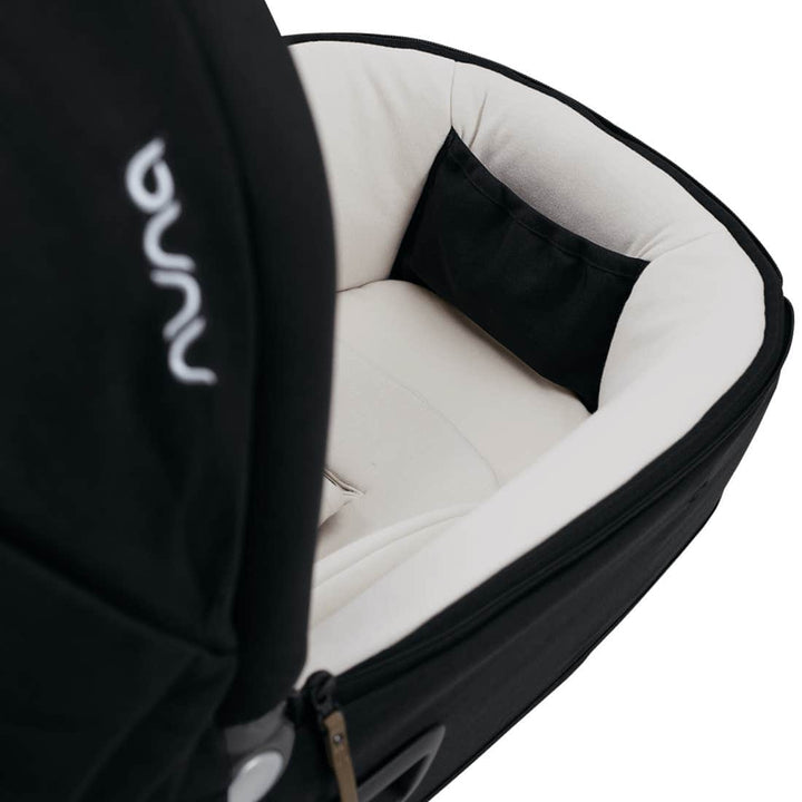 Bournemouth Baby Centre Nuna Cari NEXT Lay Flat Car Carrycot - Caviar