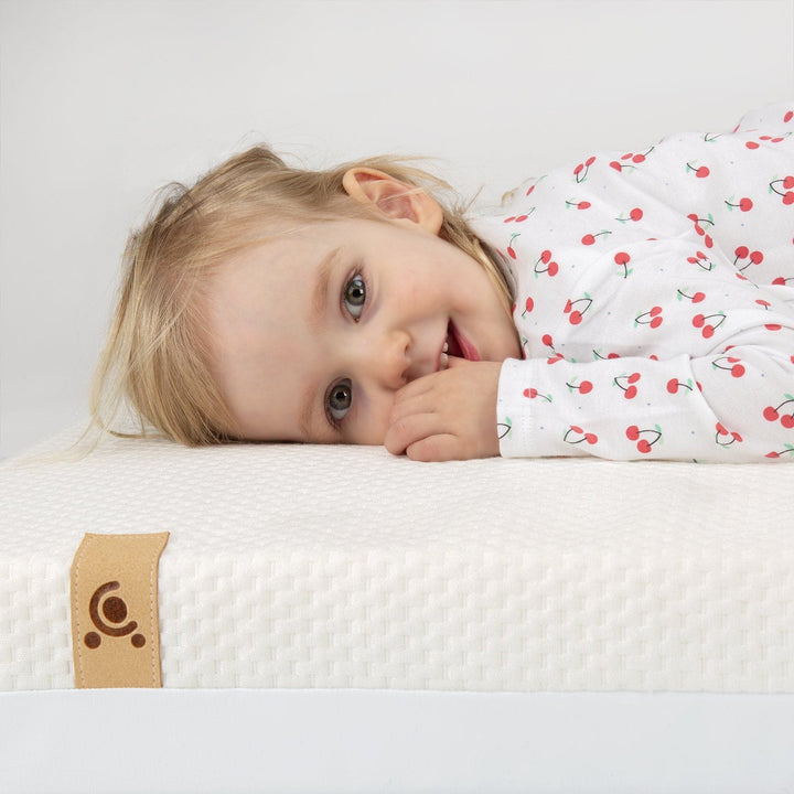 Cuddleco Mattresses CuddleCo Signature Hypo-Allergenic Bamboo Pocket Sprung Cot Bed Mattress 140 x 70cm