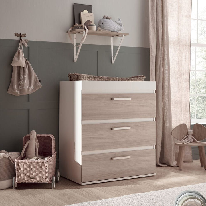 Silver Cross Changing Units Silver Cross Finchley Dresser - Oak