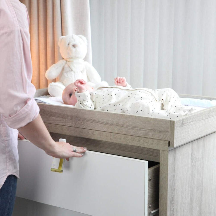 Tutti Bambini Changing Units Tutti Bambini Modena Changing Unit White/Oak